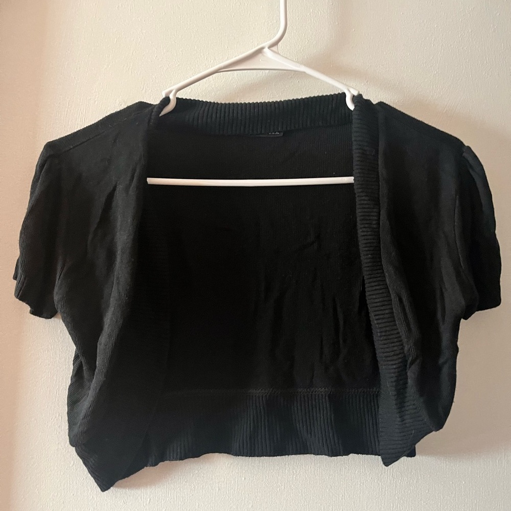 Elegant Black Knit Shrug